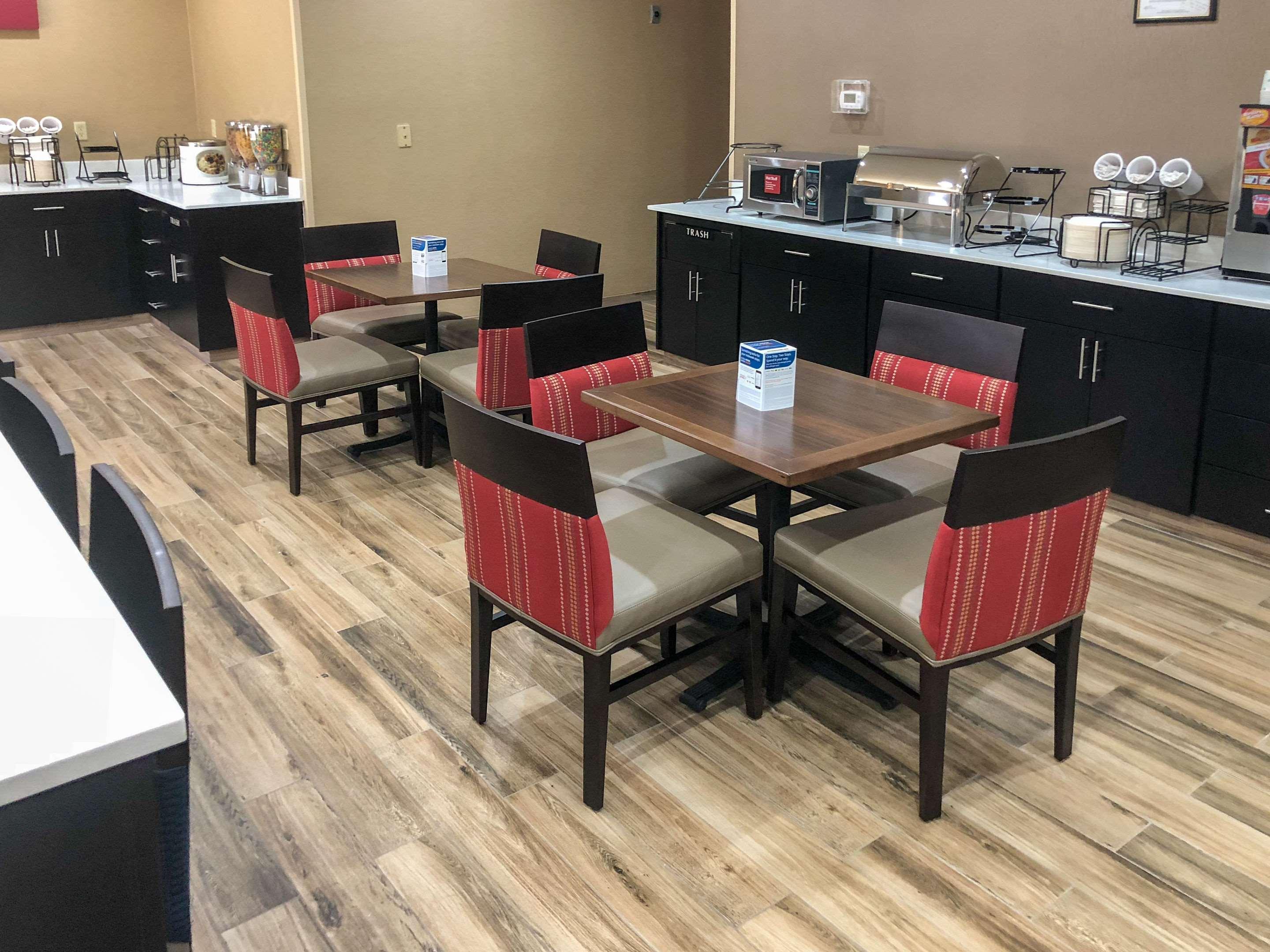 Comfort Near 2* Wichita Falls