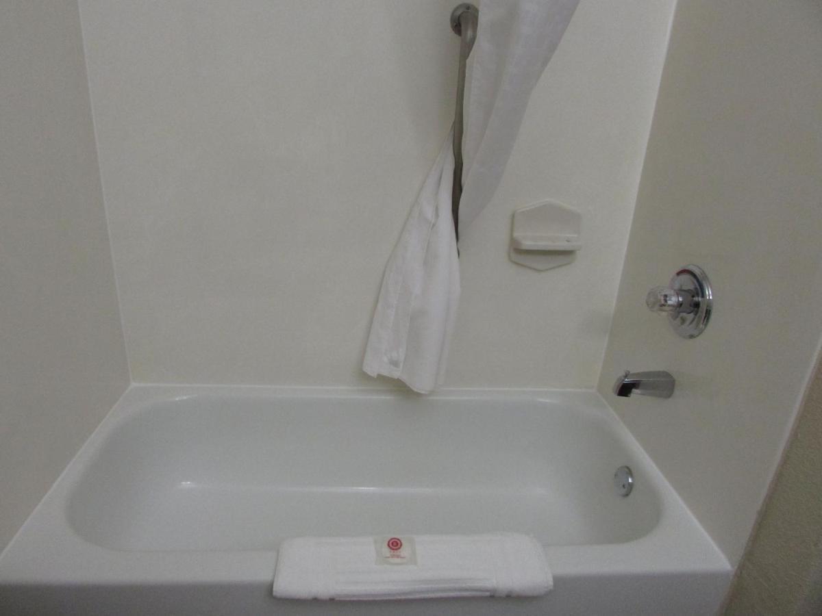 Comfort Near 2* Wichita Falls